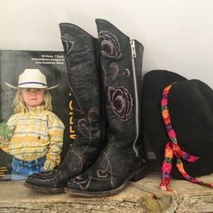 Old Gringo black floral zip-up cowgirl boots